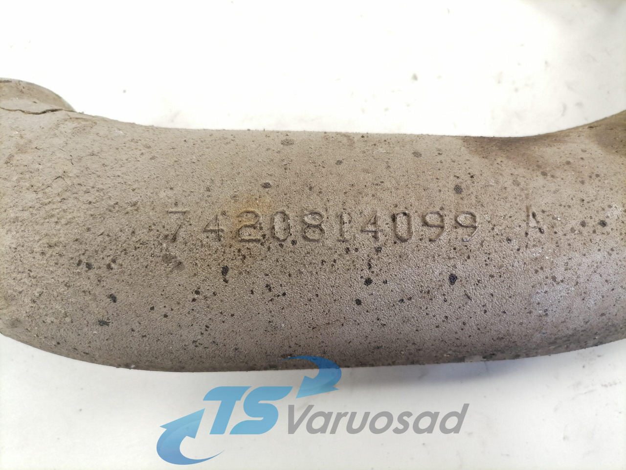 Volvo intercooler pipe 7420814099 - Intercooler voor Vrachtwagen: afbeelding 4 Volvo intercooler pipe 7420814099 - Intercooler voor Vrachtwagen: afbeelding 4