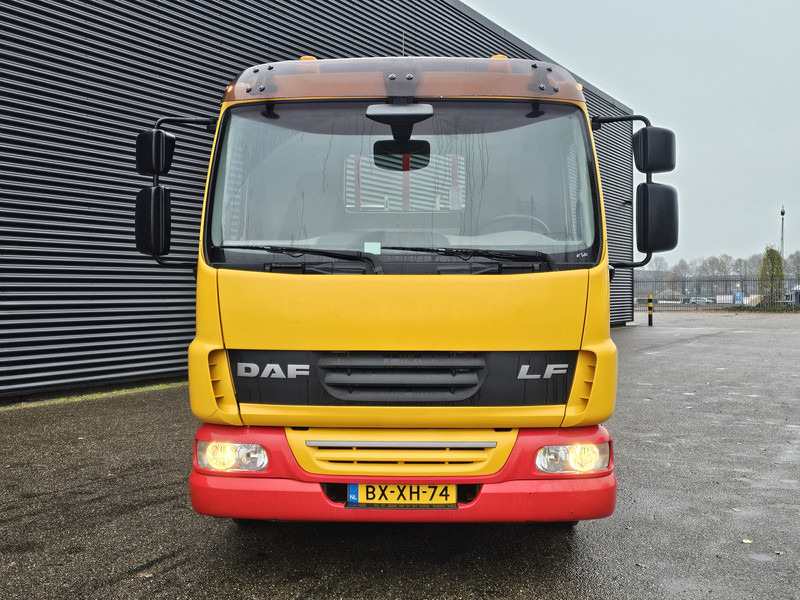 DAF LF 45.220 / MACHINE TRANSPORT / OPRIJ WAGEN - Bergingsvoertuig: afbeelding 4 DAF LF 45.220 / MACHINE TRANSPORT / OPRIJ WAGEN - Bergingsvoertuig: afbeelding 4