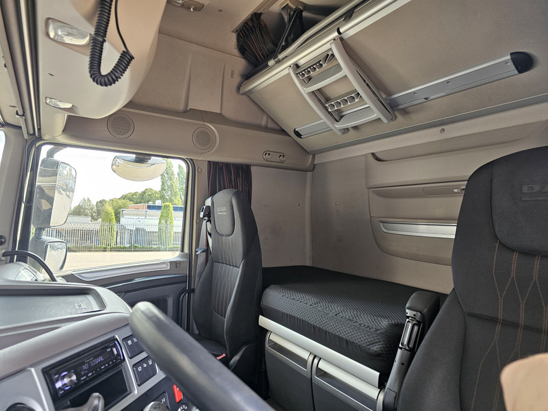 Bergingsvoertuig DAF XF 450 / OPRIJ - MACHINE TRANSPORT / 6x2: afbeelding 19 Bergingsvoertuig DAF XF 450 / OPRIJ - MACHINE TRANSPORT / 6x2: afbeelding 19