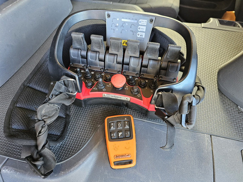 Scania P320 4x2 / PALFINGER PK14002 / CRANE/KRAN - Vrachtwagen met open laadbak, Kraanwagen: afbeelding 5 Scania P320 4x2 / PALFINGER PK14002 / CRANE/KRAN - Vrachtwagen met open laadbak, Kraanwagen: afbeelding 5