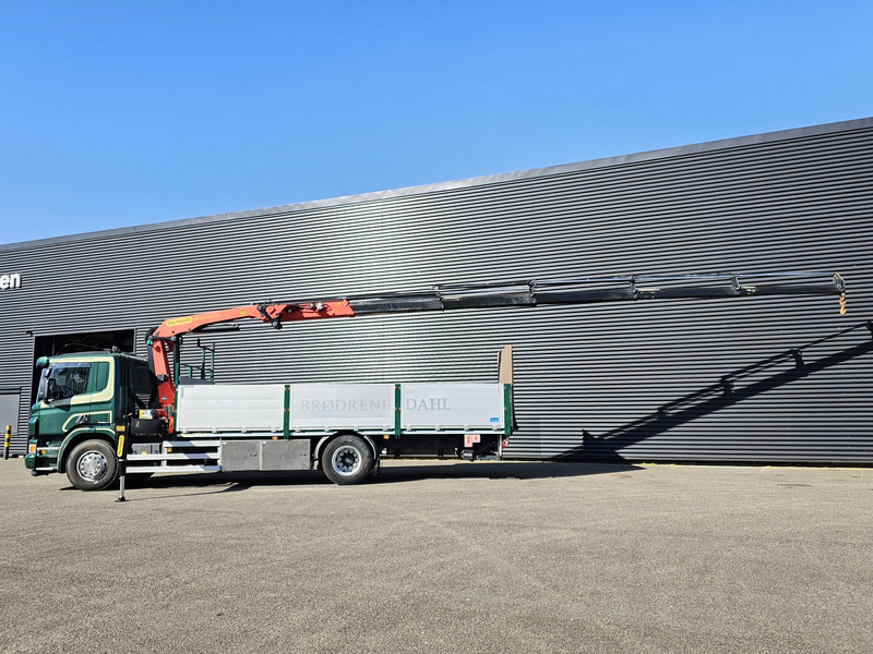 Scania P320 4x2 / PALFINGER PK14002 / CRANE/KRAN - Vrachtwagen met open laadbak, Kraanwagen: afbeelding 3 Scania P320 4x2 / PALFINGER PK14002 / CRANE/KRAN - Vrachtwagen met open laadbak, Kraanwagen: afbeelding 3