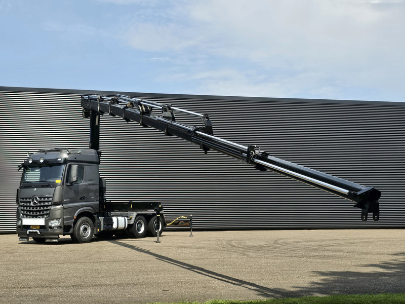 Mercedes-Benz Arocs 2658 6x4 / HMF 40 t/m - 21.3 mtr / WINCH - Trekker: afbeelding 5 Mercedes-Benz Arocs 2658 6x4 / HMF 40 t/m - 21.3 mtr / WINCH - Trekker: afbeelding 5