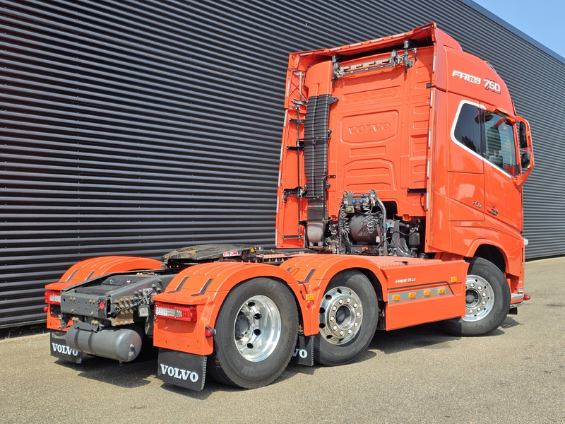 Volvo FH 16.750 6x2-4 / LIFT - STEERING AXLE - Trekker: afbeelding 5 Volvo FH 16.750 6x2-4 / LIFT - STEERING AXLE - Trekker: afbeelding 5