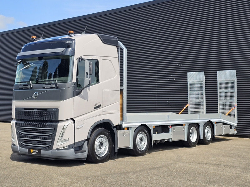 Volvo FH 500 / 8x2-6 / OPRIJ - MACHINE TRANSPORT - Bergingsvoertuig: afbeelding 1 Volvo FH 500 / 8x2-6 / OPRIJ - MACHINE TRANSPORT - Bergingsvoertuig: afbeelding 1