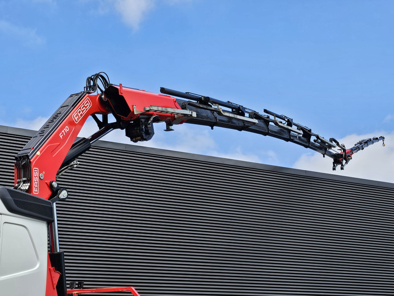Volvo FH 540 8x4-4 / FASSI 71 t/m CRANE + JIB WINCH / KRAN / GRUA - Kraanwagen: afbeelding 2 Volvo FH 540 8x4-4 / FASSI 71 t/m CRANE + JIB WINCH / KRAN / GRUA - Kraanwagen: afbeelding 2