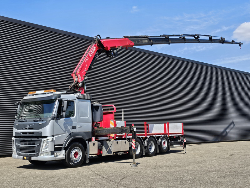 Volvo FM 460 8x4-4 / FASSI 36.5 t/m -8 x EXTENSION + WINCH - Kraanwagen: afbeelding 1 Volvo FM 460 8x4-4 / FASSI 36.5 t/m -8 x EXTENSION + WINCH - Kraanwagen: afbeelding 1