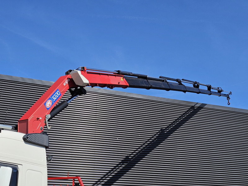 Volvo FM 500 6x2 / HMF 32 T/M CRANE / KRAN - Kraanwagen: afbeelding 2 Volvo FM 500 6x2 / HMF 32 T/M CRANE / KRAN - Kraanwagen: afbeelding 2