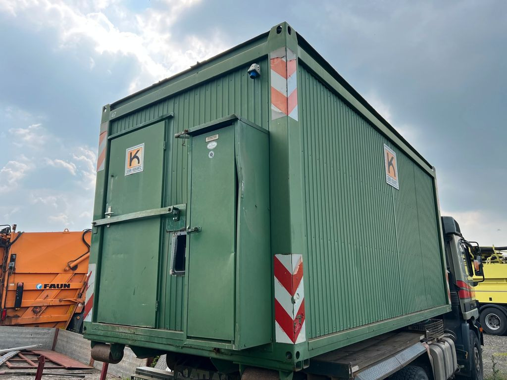 Büro Container mit Heizung Licht Tisch Schränke Büro Container mit Heizung Licht Tisch Schränke - Haakarm/ Portaalarmsysteem: afbeelding 3 Büro Container mit Heizung Licht Tisch Schränke Büro Container mit Heizung Licht Tisch Schränke - Haakarm/ Portaalarmsysteem: afbeelding 3