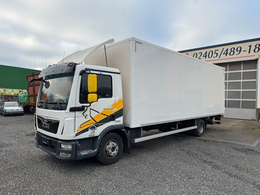 MAN 12.250 4X2 Koffer LBW Klima Diff.Sperre AHK - Bakwagen: afbeelding 1 MAN 12.250 4X2 Koffer LBW Klima Diff.Sperre AHK - Bakwagen: afbeelding 1