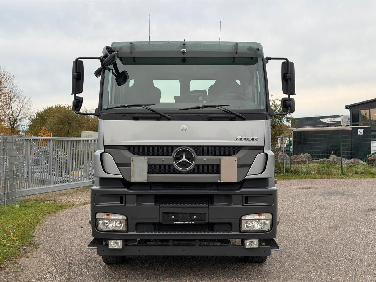 Mercedes-Benz 2540 L 6x2 Palfinger T20 mit hydr. Containerverr - Haakarmsysteem vrachtwagen: afbeelding 5 Mercedes-Benz 2540 L 6x2 Palfinger T20 mit hydr. Containerverr - Haakarmsysteem vrachtwagen: afbeelding 5