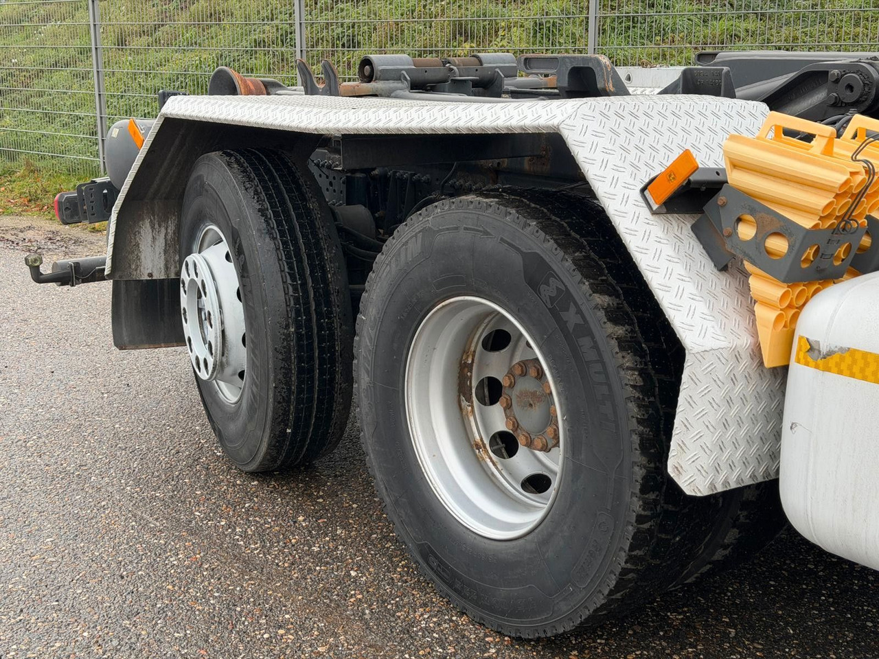 Mercedes-Benz 2558 6x2 Meiller RK 20.65 | Retarder | Klima - Haakarmsysteem vrachtwagen: afbeelding 4 Mercedes-Benz 2558 6x2 Meiller RK 20.65 | Retarder | Klima - Haakarmsysteem vrachtwagen: afbeelding 4
