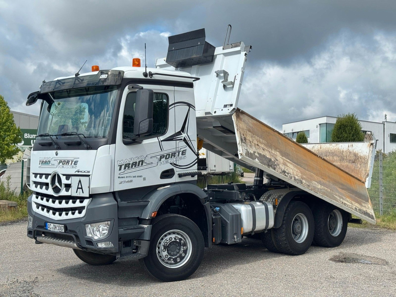 Mercedes-Benz 2648 6x4 3S. Kipper Meiller Bordmatik Top Zust. Mercedes-Benz 2748 6x4 Meiller 3S. Kipper Bordmatik | Retarder - Kipper vrachtwagen: afbeelding 3 Mercedes-Benz 2648 6x4 3S. Kipper Meiller Bordmatik Top Zust. Mercedes-Benz 2748 6x4 Meiller 3S. Kipper Bordmatik | Retarder - Kipper vrachtwagen: afbeelding 3