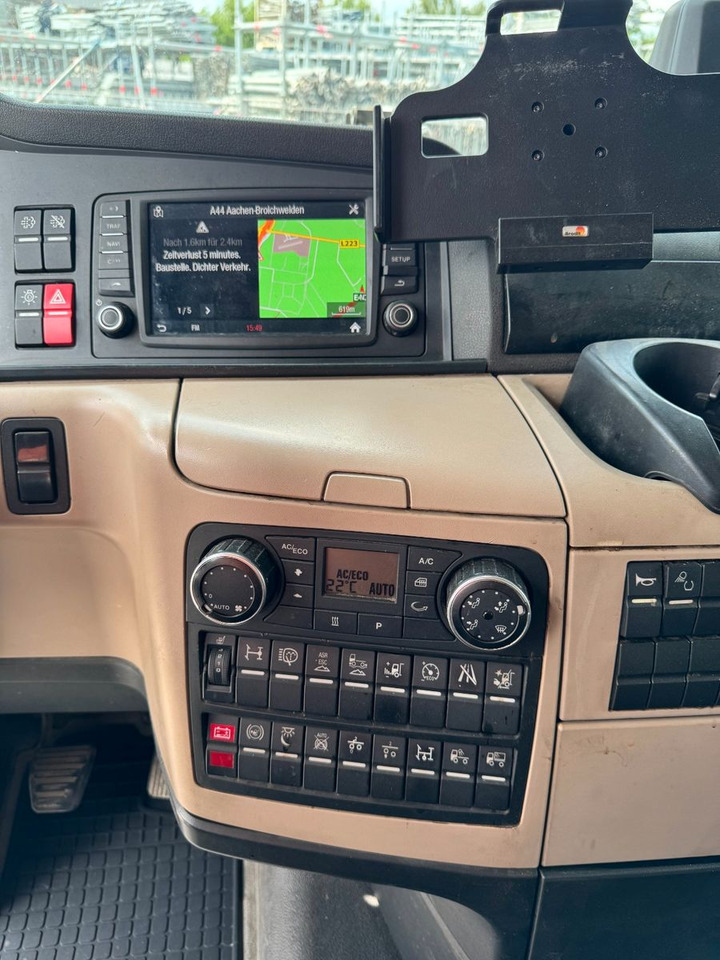 MAN 18.460 4X2 & Langendorf Stahl / Aluminium 24 kub - Trekker: afbeelding 4 MAN 18.460 4X2 & Langendorf Stahl / Aluminium 24 kub - Trekker: afbeelding 4