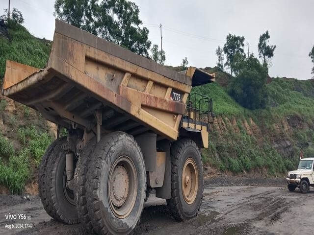 CAT 777E - Zelfrijdende kiepwagen: afbeelding 3 CAT 777E - Zelfrijdende kiepwagen: afbeelding 3