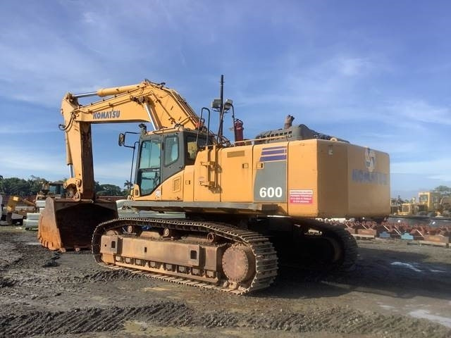 Komatsu PC600-8 - Rupsgraafmachine: afbeelding 2 Komatsu PC600-8 - Rupsgraafmachine: afbeelding 2