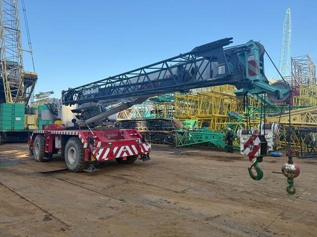 Link-Belt RTC8050-2 - Ruwterreinkraan: afbeelding 4 Link-Belt RTC8050-2 - Ruwterreinkraan: afbeelding 4