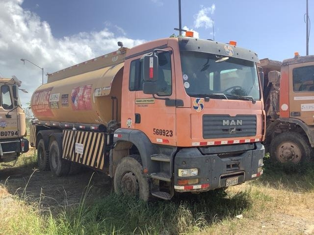 MAN 33.360-V20 - Tankwagen: afbeelding 4 MAN 33.360-V20 - Tankwagen: afbeelding 4