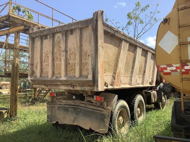 Mercedes-Benz ACTROS 3341 - Kipper vrachtwagen: afbeelding 3 Mercedes-Benz ACTROS 3341 - Kipper vrachtwagen: afbeelding 3