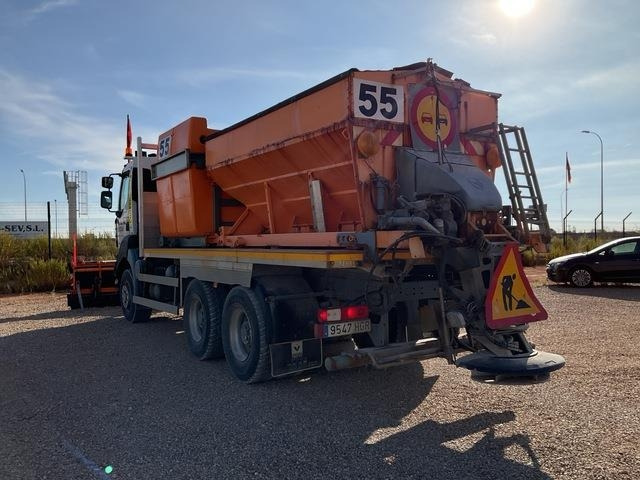 Renault Kerax 430DXI - Sneeuwruimer: afbeelding 2 Renault Kerax 430DXI - Sneeuwruimer: afbeelding 2