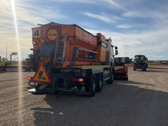Renault Kerax 430DXI - Sneeuwruimer: afbeelding 3 Renault Kerax 430DXI - Sneeuwruimer: afbeelding 3