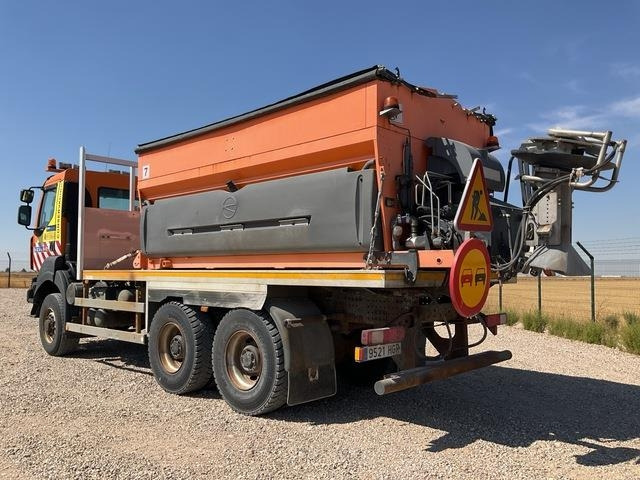 Renault Kerax 430DXI - Sneeuwruimer: afbeelding 2 Renault Kerax 430DXI - Sneeuwruimer: afbeelding 2