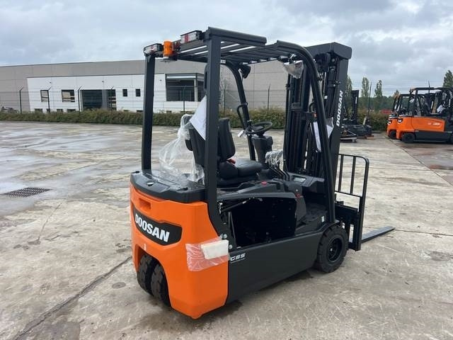 Doosan B20T-7 PLUS - Elektrische heftruck: afbeelding 3 Doosan B20T-7 PLUS - Elektrische heftruck: afbeelding 3