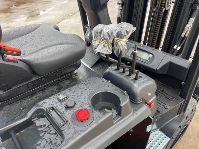 Elektrische heftruck Doosan B30X-7 PLUS: afbeelding 9 Elektrische heftruck Doosan B30X-7 PLUS: afbeelding 9