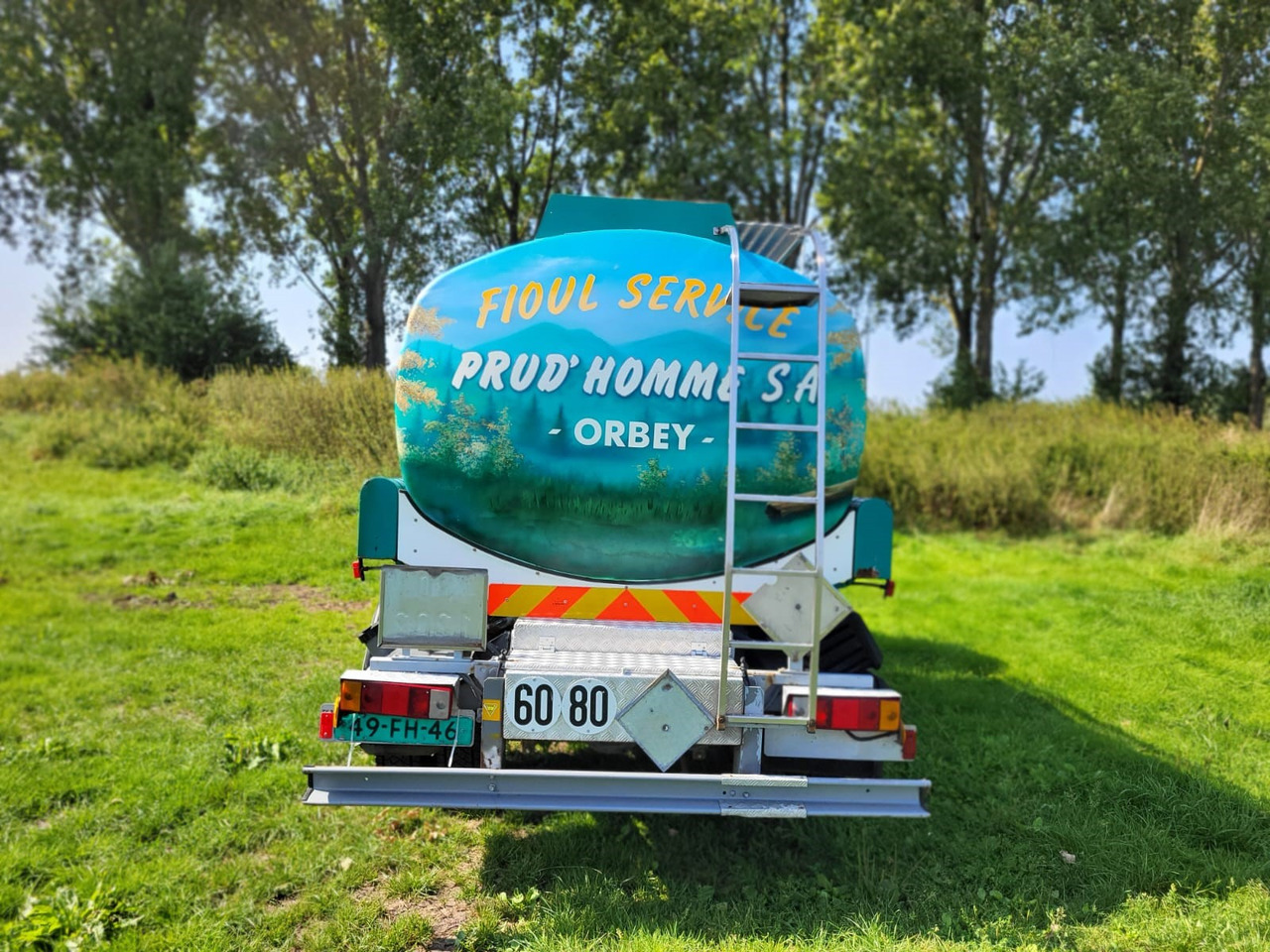 Renault Midliner 150 - Tankwagen: afbeelding 5 Renault Midliner 150 - Tankwagen: afbeelding 5