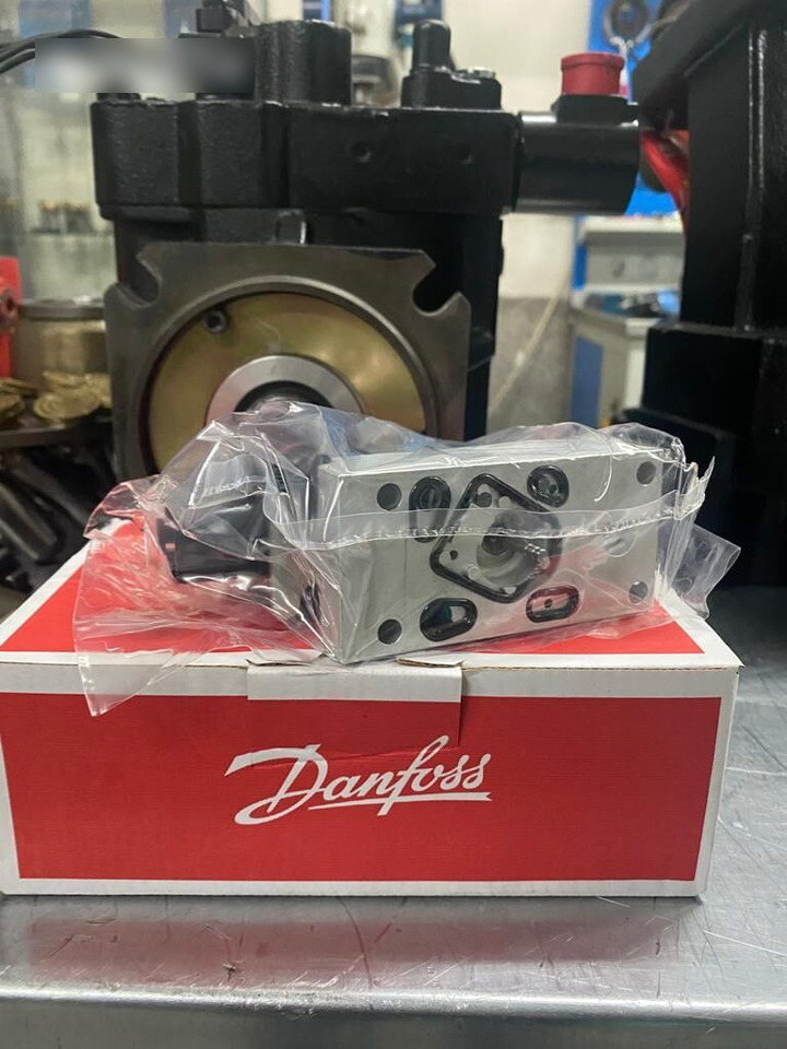 Danfoss MOOG Valfi Sauer-Danfoss MCV116G4201 for BOMAG construction roller - Hydraulica voor Wals: afbeelding 3 Danfoss MOOG Valfi Sauer-Danfoss MCV116G4201 for BOMAG construction roller - Hydraulica voor Wals: afbeelding 3