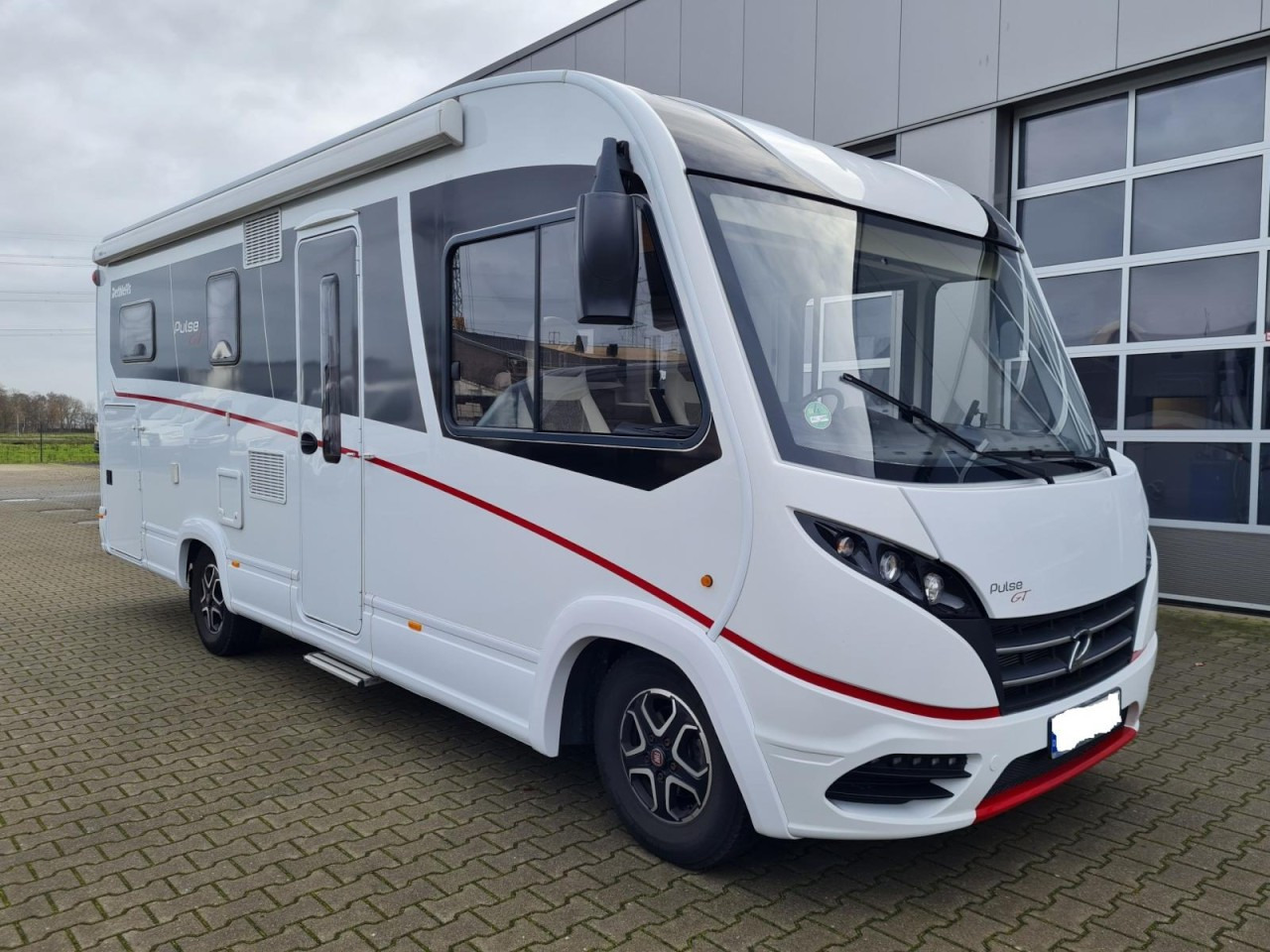 Dethleffs Pulse GT 7051 DBM GT*Markise* Winterpaket - Integraal camper: afbeelding 3 Dethleffs Pulse GT 7051 DBM GT*Markise* Winterpaket - Integraal camper: afbeelding 3