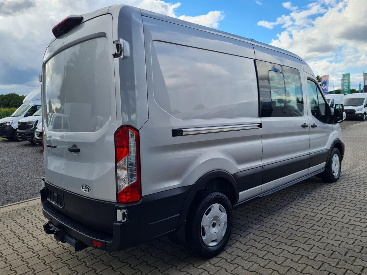 Ford Transit 3,5t Kasten Doka TDCi L3 Trend AHK PDC K - Gesloten bestelwagen, Bestelwagen met dubbele cabine: afbeelding 4 Ford Transit 3,5t Kasten Doka TDCi L3 Trend AHK PDC K - Gesloten bestelwagen, Bestelwagen met dubbele cabine: afbeelding 4
