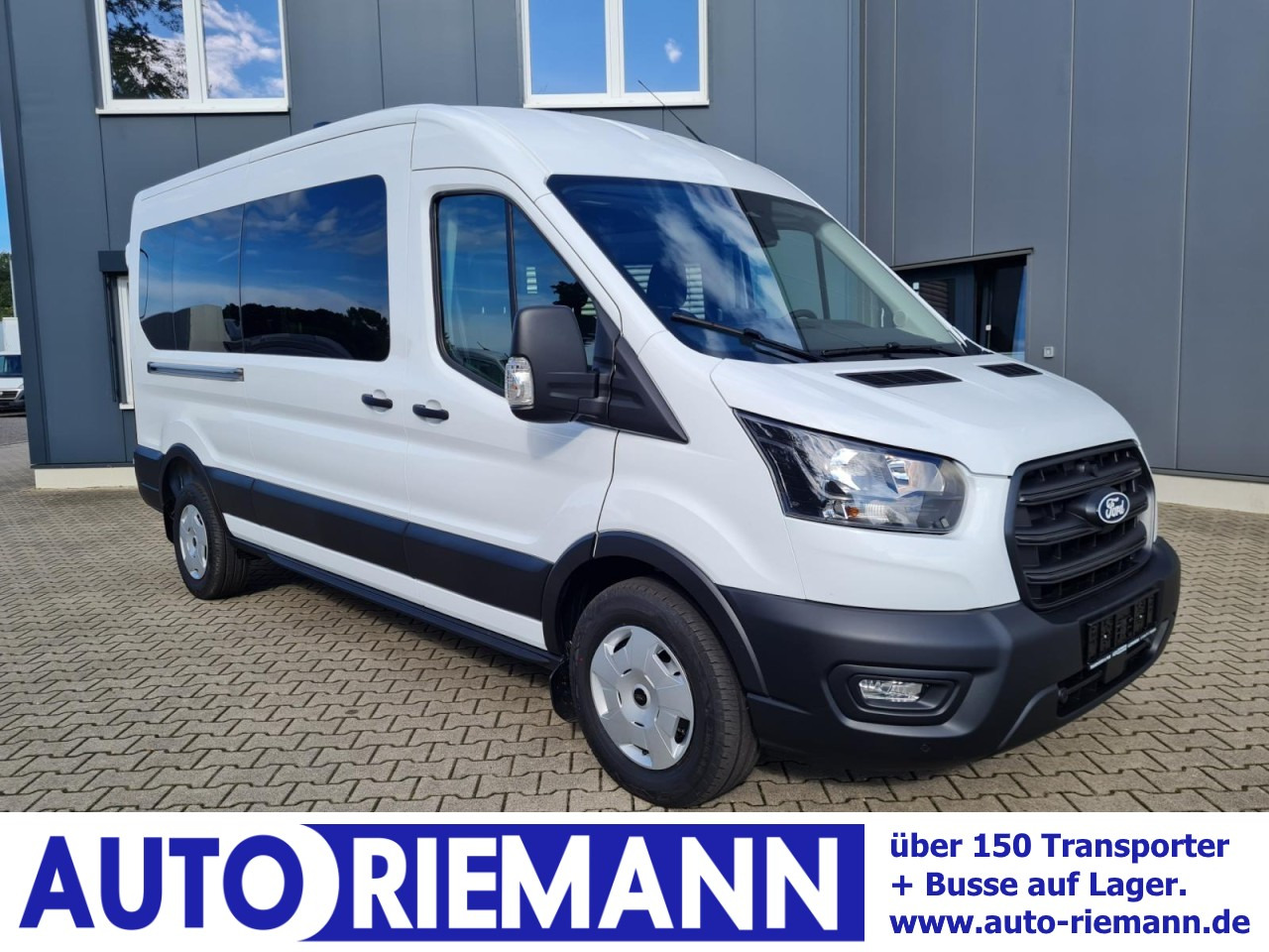 Ford Transit 350 Kombi TDCi L3 H2 Trend 9 Sitzer AHK - Minibus, Personenvervoer: afbeelding 1 Ford Transit 350 Kombi TDCi L3 H2 Trend 9 Sitzer AHK - Minibus, Personenvervoer: afbeelding 1