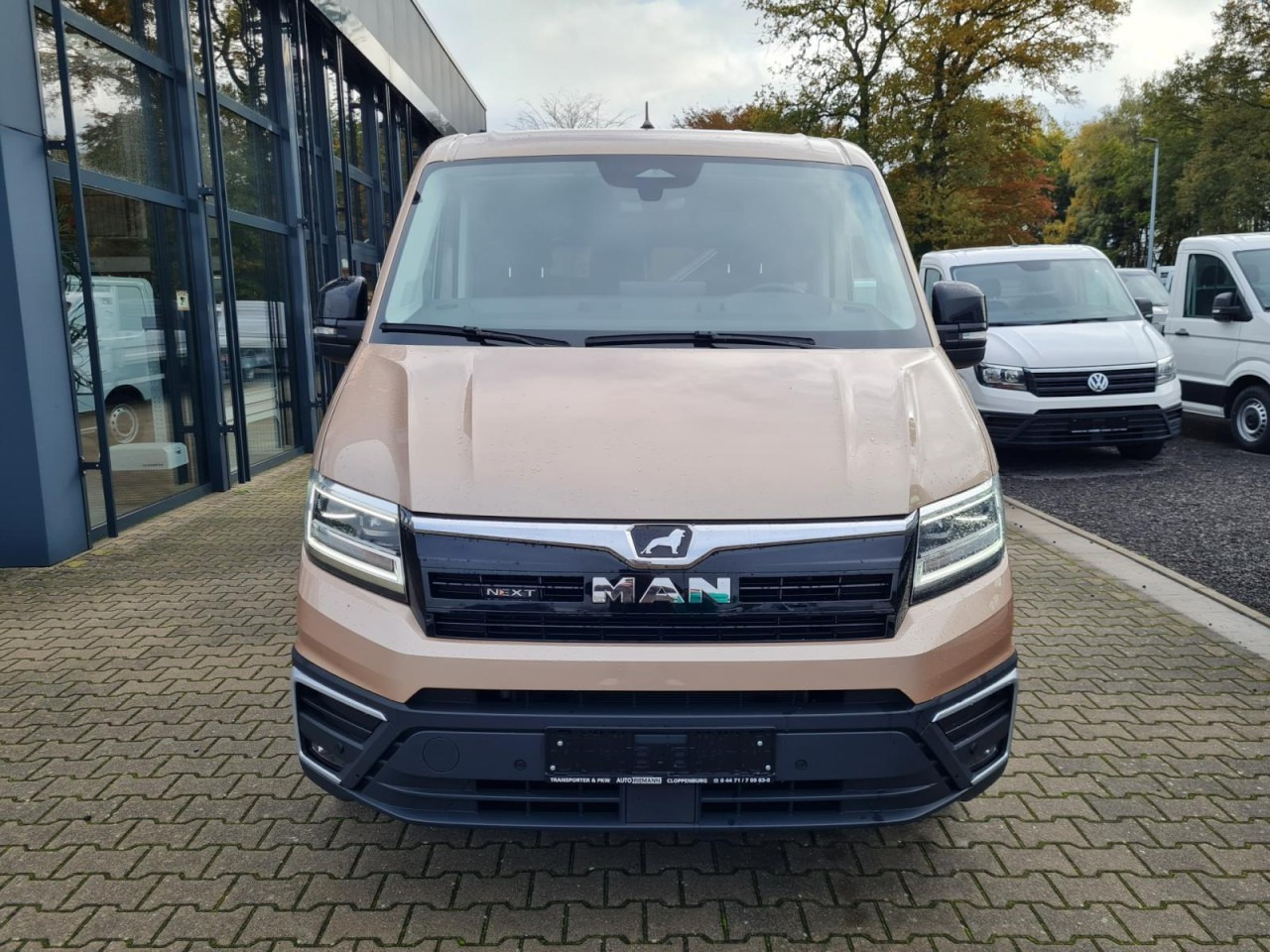 MAN Man TGE 3.180 TDi Kombi 9 Sitze ALU KAMERA LED LEDER Sonderumbau - Minibus, Personenvervoer: afbeelding 2 MAN Man TGE 3.180 TDi Kombi 9 Sitze ALU KAMERA LED LEDER Sonderumbau - Minibus, Personenvervoer: afbeelding 2