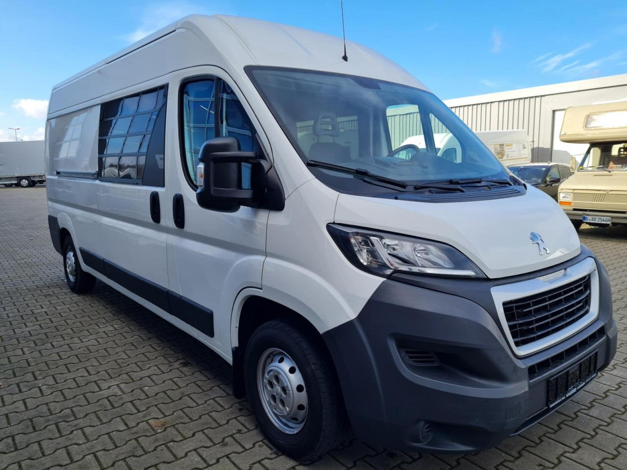 Peugeot Boxer Kasten L3H2 Doka 6-Sitze AHK KLIMA PDC - Kleine bestelwagen, Bestelwagen met dubbele cabine: afbeelding 3 Peugeot Boxer Kasten L3H2 Doka 6-Sitze AHK KLIMA PDC - Kleine bestelwagen, Bestelwagen met dubbele cabine: afbeelding 3