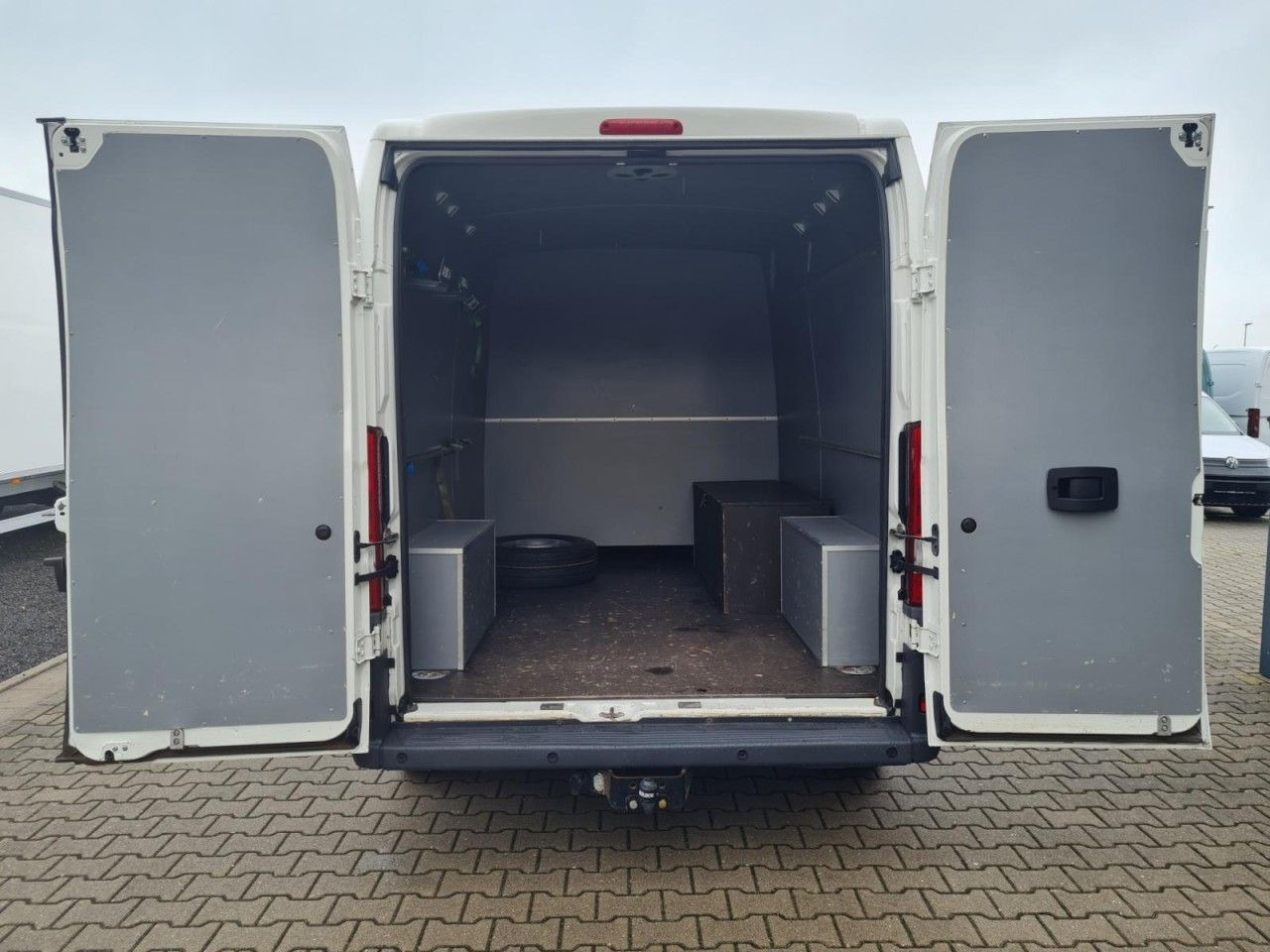 Peugeot Boxer Kasten L3H2 Doka 6-Sitze AHK PDC KLIMA - Kleine bestelwagen, Bestelwagen met dubbele cabine: afbeelding 5 Peugeot Boxer Kasten L3H2 Doka 6-Sitze AHK PDC KLIMA - Kleine bestelwagen, Bestelwagen met dubbele cabine: afbeelding 5