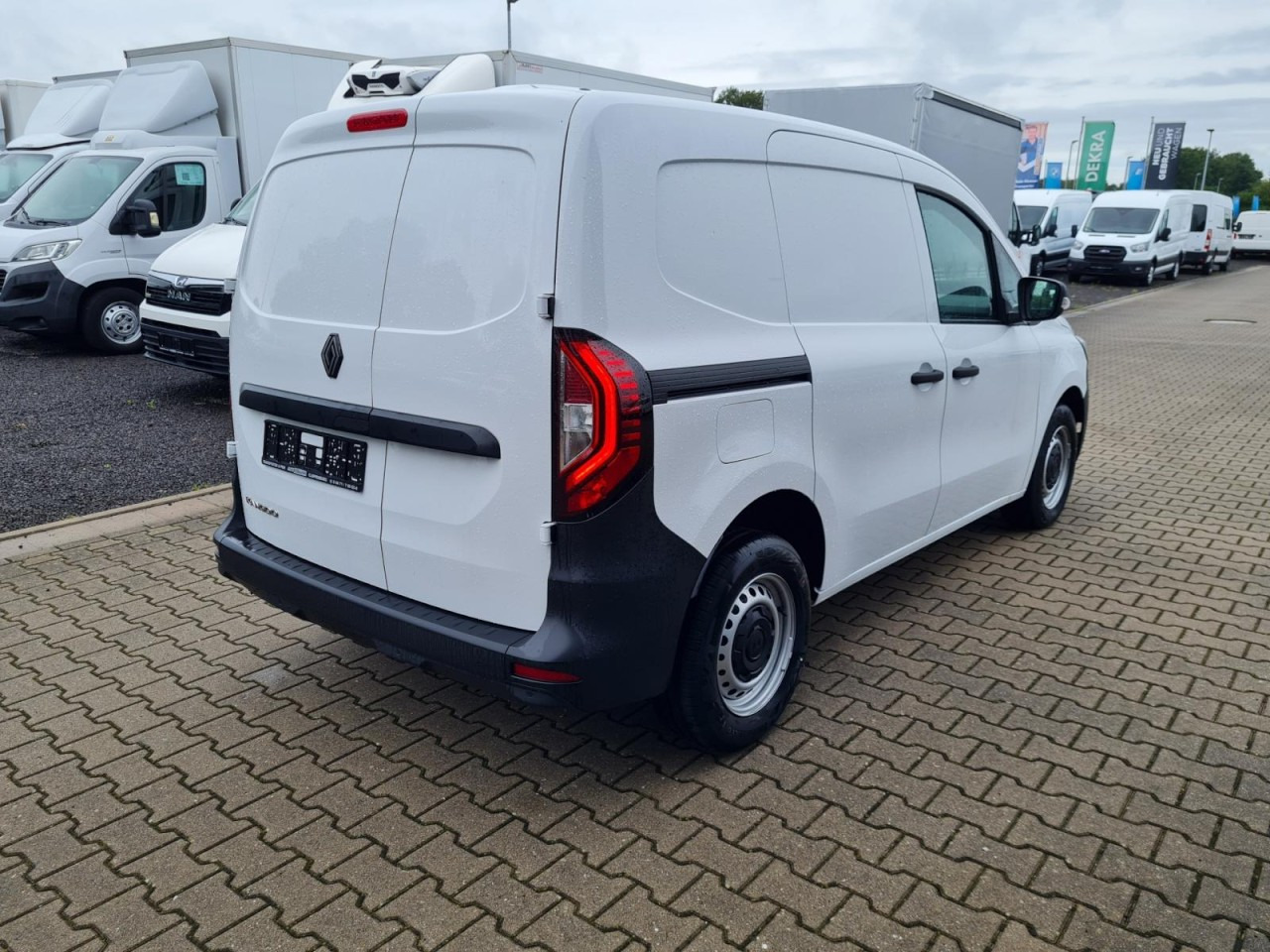 Renault Kangoo Van Kasten L1H1 TCe 1.3i KLIMA PDC TEMPOMAT - Kleine bestelwagen: afbeelding 5 Renault Kangoo Van Kasten L1H1 TCe 1.3i KLIMA PDC TEMPOMAT - Kleine bestelwagen: afbeelding 5
