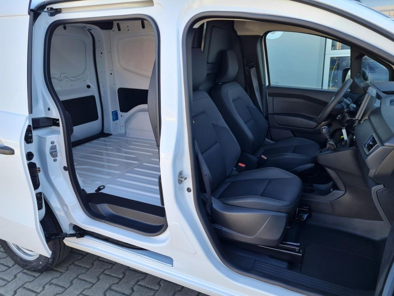 Renault Kangoo Van Start1.3 TCe 100 KLIMA TEMPOMAT - Kleine bestelwagen: afbeelding 4 Renault Kangoo Van Start1.3 TCe 100 KLIMA TEMPOMAT - Kleine bestelwagen: afbeelding 4