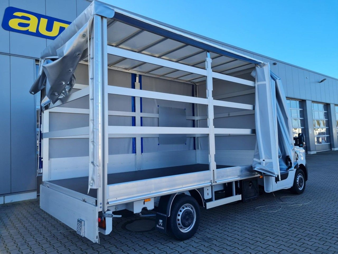 Renault Master 3,5t Pritsche Schiebe plane ERGO TEMPOMAT - Huifzeil bedrijfswagen: afbeelding 4 Renault Master 3,5t Pritsche Schiebe plane ERGO TEMPOMAT - Huifzeil bedrijfswagen: afbeelding 4