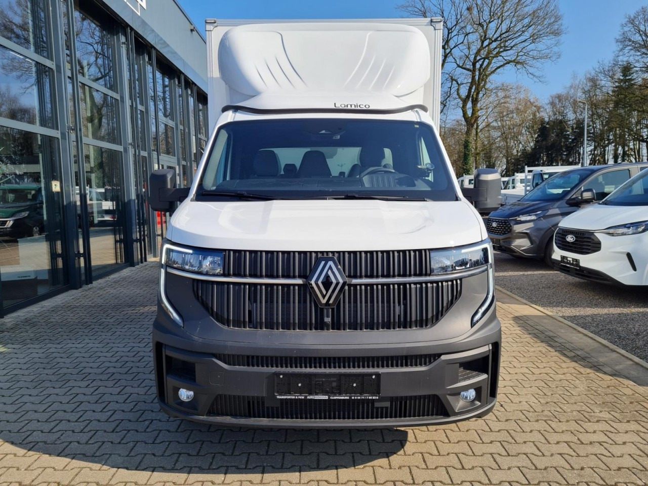 Renault Master 35 New Möbel Koffer LBW KAMERA LUFTFEDERUNG - Bestelwagen gesloten laadbak: afbeelding 2 Renault Master 35 New Möbel Koffer LBW KAMERA LUFTFEDERUNG - Bestelwagen gesloten laadbak: afbeelding 2