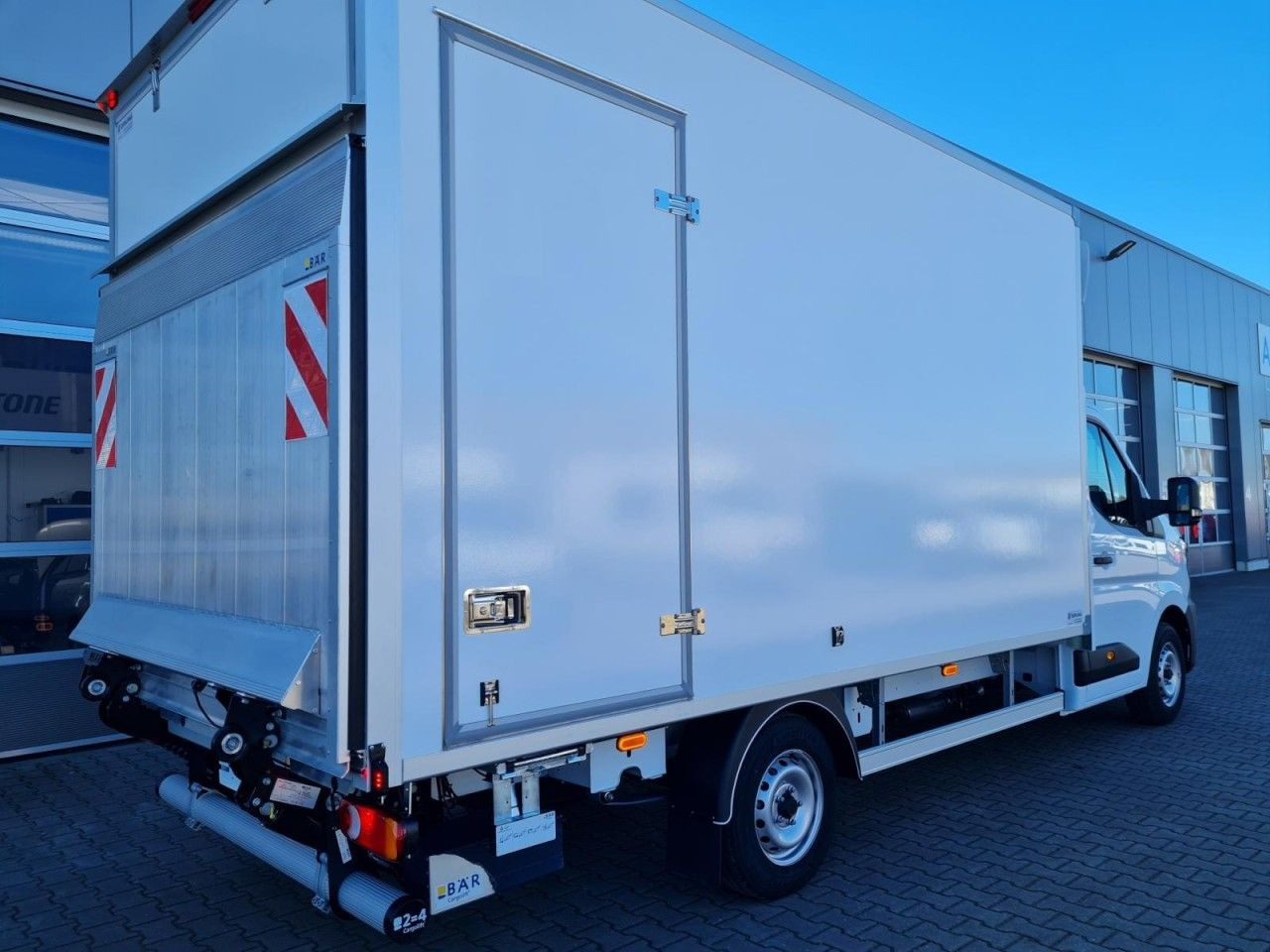 Renault Master 35 New Möbel Koffer LBW KLIMA TEMPOMAT - Bestelwagen gesloten laadbak: afbeelding 4 Renault Master 35 New Möbel Koffer LBW KLIMA TEMPOMAT - Bestelwagen gesloten laadbak: afbeelding 4