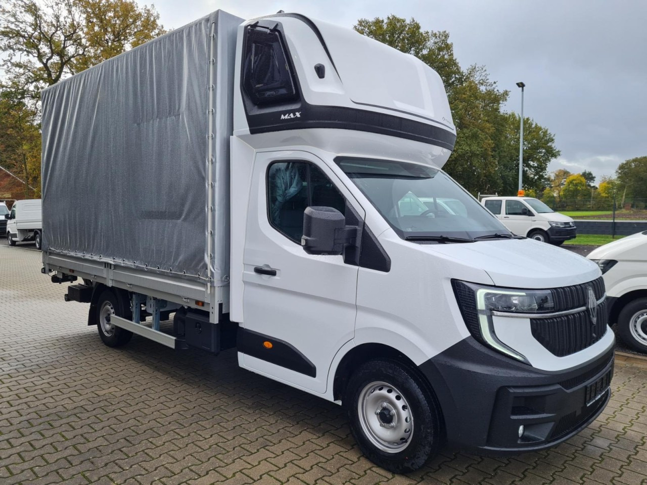 Renault Master Pritsche Schiebe Plane Schlafkab LBW Luftfederung - Huifzeil bedrijfswagen: afbeelding 3 Renault Master Pritsche Schiebe Plane Schlafkab LBW Luftfederung - Huifzeil bedrijfswagen: afbeelding 3