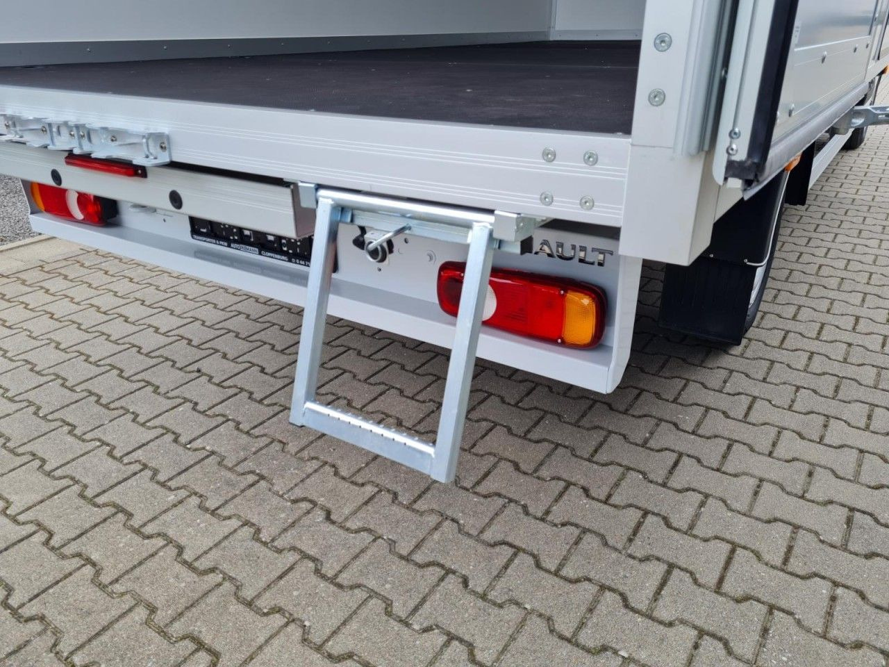 Bestelwagen gesloten laadbak Renault New Master 35 Möbel Koffer KLIMA LUFTFEDER TEMPO: afbeelding 20