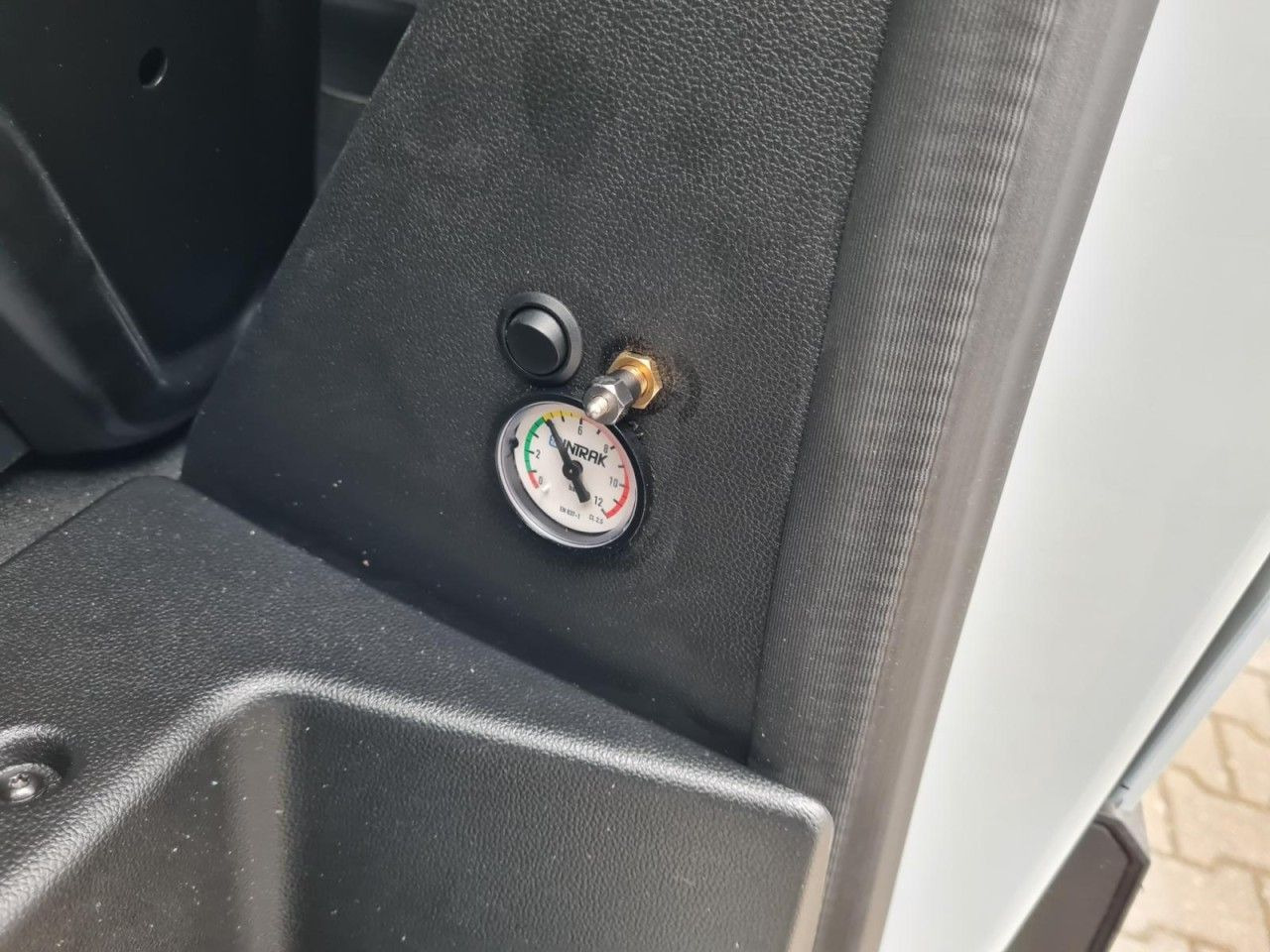Bestelwagen gesloten laadbak Renault New Master 35 Möbel Koffer KLIMA LUFTFEDER TEMPO: afbeelding 14