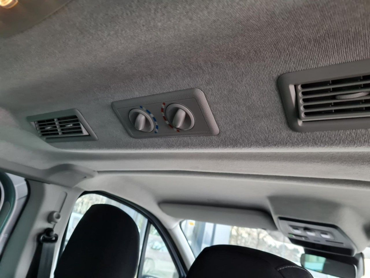 Leasing  Renault Trafic Kombi 9-Sitze L2 Grand Equilibre KLIMA TE Renault Trafic Kombi 9-Sitze L2 Grand Equilibre KLIMA TE: afbeelding 19