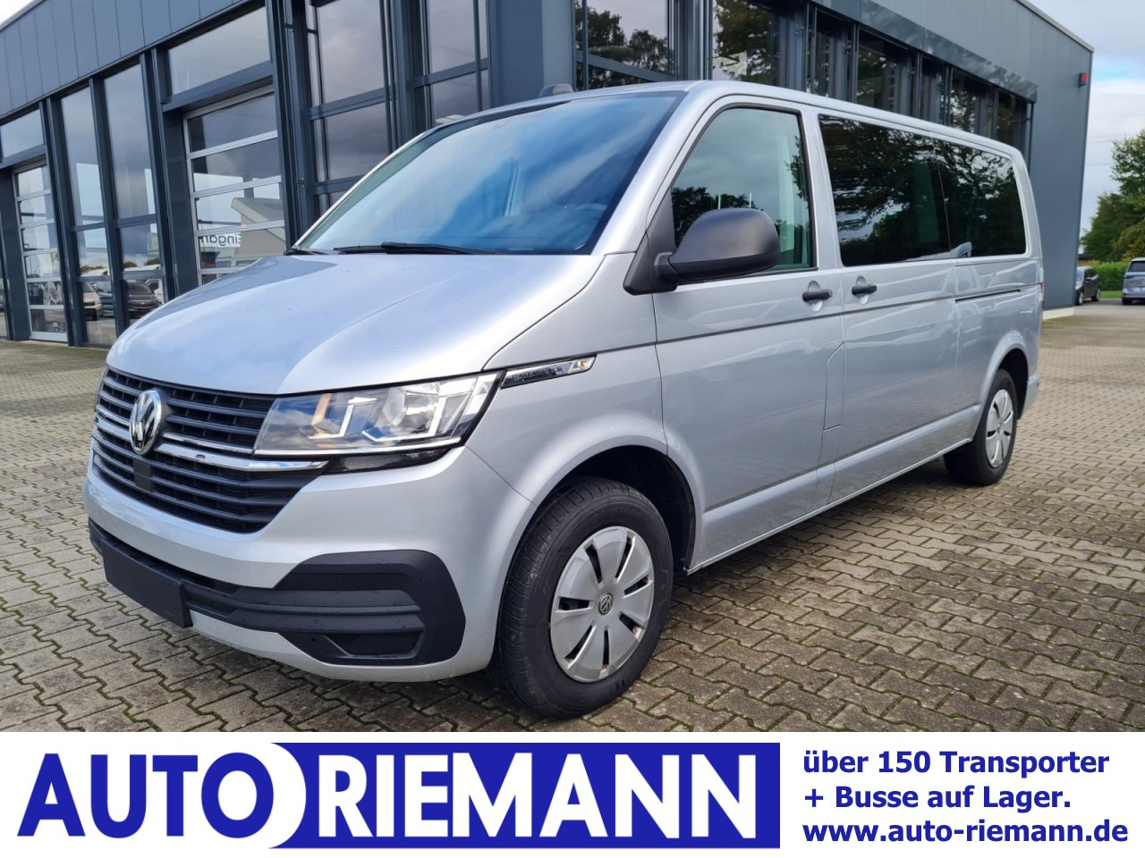 VW Volkswagen T6.1 Caravelle TDI lang 9 Sitzer 2 Schiebetüren Trendl. - Minibus, Personenvervoer: afbeelding 1 VW Volkswagen T6.1 Caravelle TDI lang 9 Sitzer 2 Schiebetüren Trendl. - Minibus, Personenvervoer: afbeelding 1