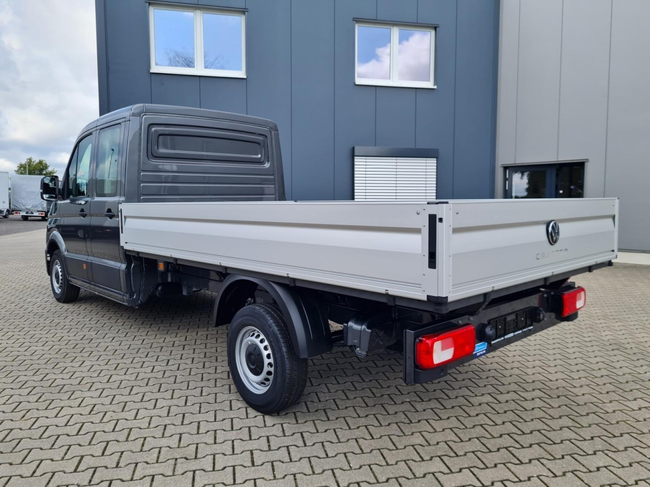 Volkswagen Crafter 35 Doka 7-Sitze MAXI L4 KLIMA TEMPOMAT - Bestelwagen met open laadbak, Bestelwagen met dubbele cabine: afbeelding 4 Volkswagen Crafter 35 Doka 7-Sitze MAXI L4 KLIMA TEMPOMAT - Bestelwagen met open laadbak, Bestelwagen met dubbele cabine: afbeelding 4