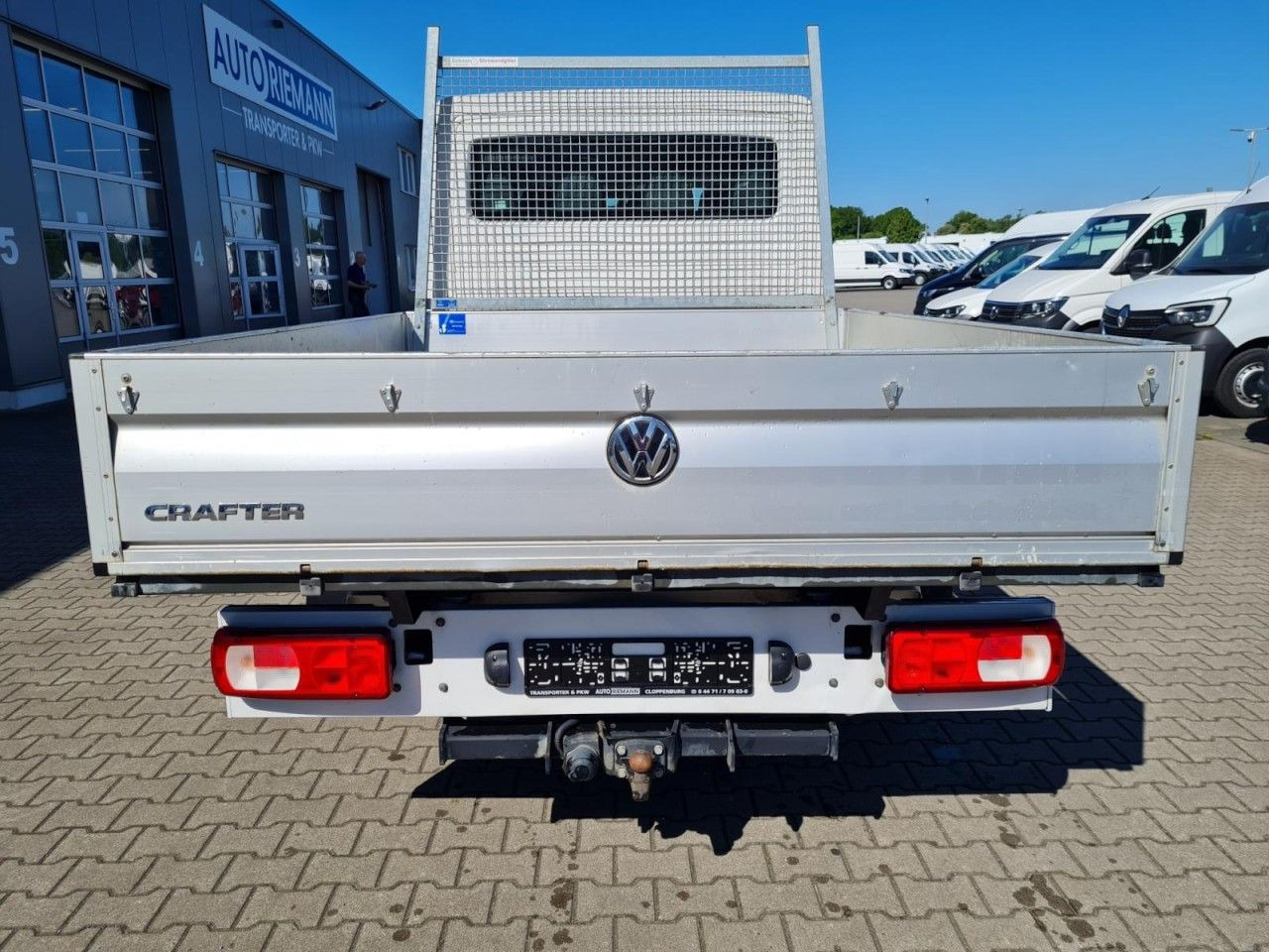 Volkswagen Crafter 35 Doka MR 7-Sitze AHK KLIMA KOMFORT - Bestelwagen met open laadbak: afbeelding 5 Volkswagen Crafter 35 Doka MR 7-Sitze AHK KLIMA KOMFORT - Bestelwagen met open laadbak: afbeelding 5