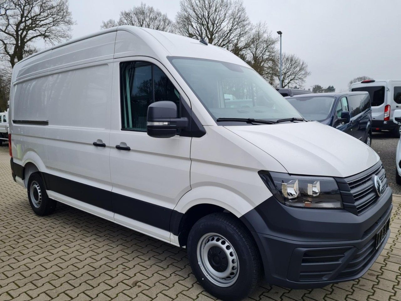 Volkswagen Crafter 35 Kasten MR hoch KLIMA KAMERA NAVI/APP - Gesloten bestelwagen: afbeelding 3 Volkswagen Crafter 35 Kasten MR hoch KLIMA KAMERA NAVI/APP - Gesloten bestelwagen: afbeelding 3