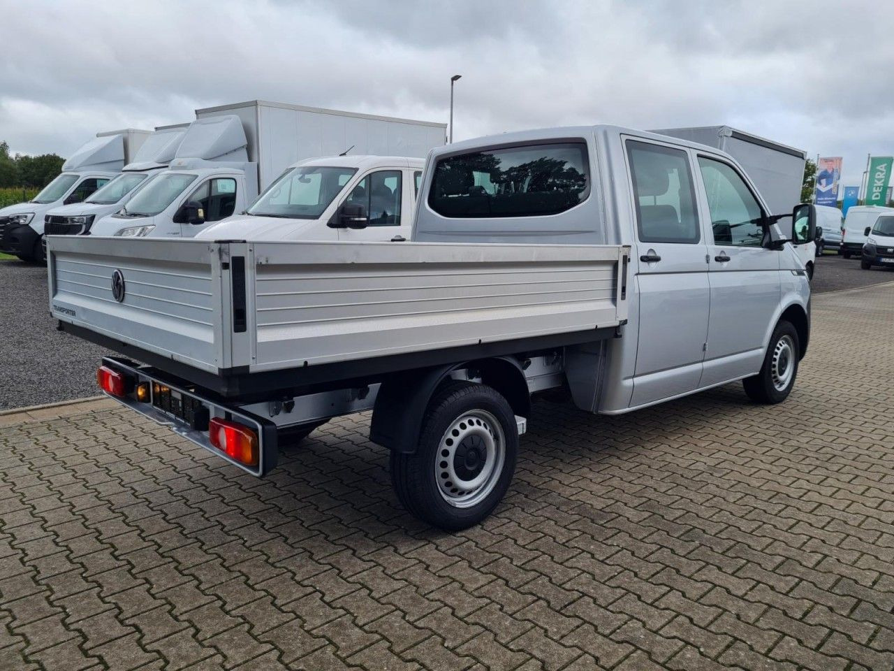 Volkswagen T6.1 Doka Pritsche Plane 6-Sitze Klima Komfort - Huifzeil bedrijfswagen, Bestelwagen met dubbele cabine: afbeelding 4 Volkswagen T6.1 Doka Pritsche Plane 6-Sitze Klima Komfort - Huifzeil bedrijfswagen, Bestelwagen met dubbele cabine: afbeelding 4
