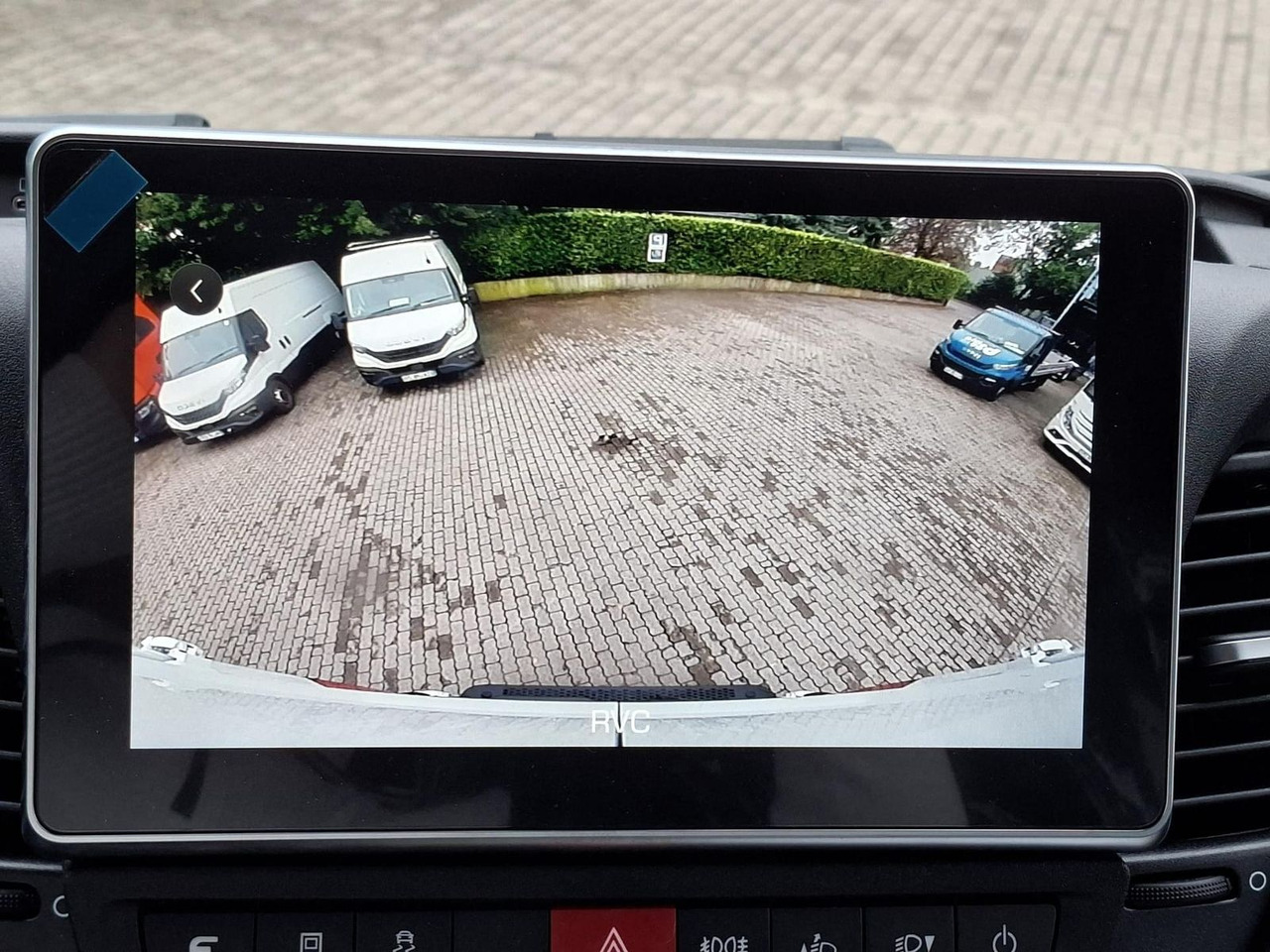 Leasing  Iveco 35S16A8V Klima, Radio, Kamera ab 0% Finanzierbar Iveco 35S16A8V Klima, Radio, Kamera ab 0% Finanzierbar: afbeelding 16